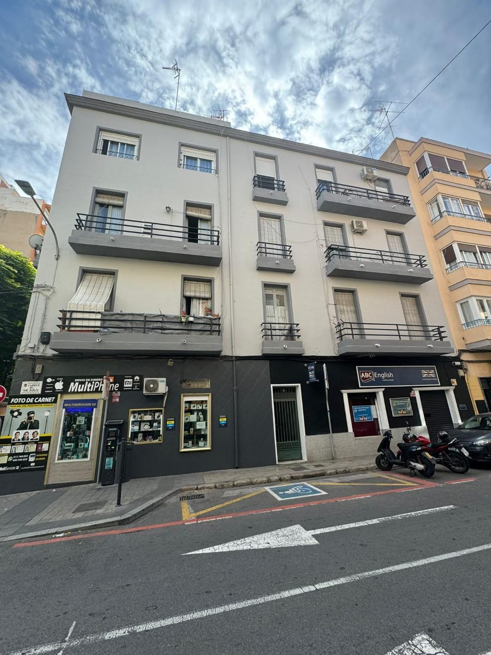 Property building, Day, Neighbourhood, Location