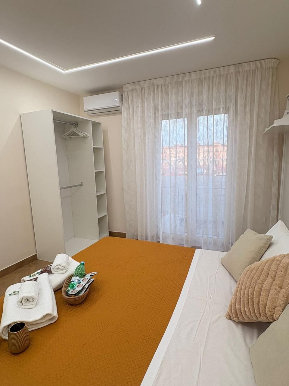 Max Fox Suite Bed and Breakfast in Naples
