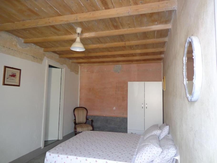 Bedroom, wardrobe