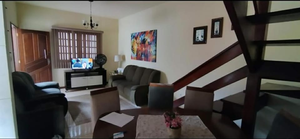 Communal lounge/ TV room, TV and multimedia, Living room