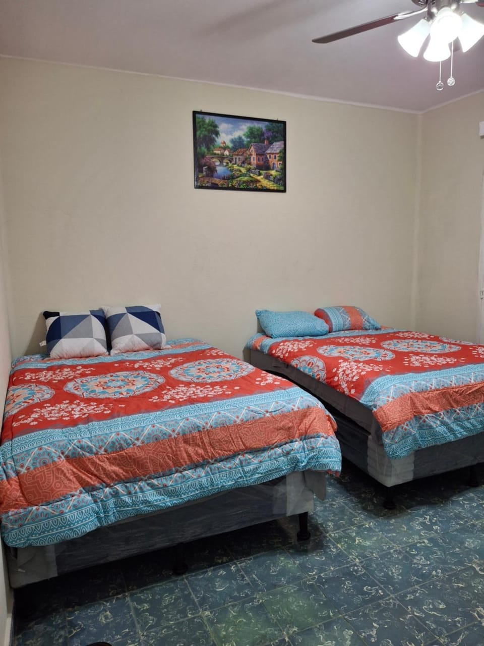 Hostal primaveras nest hab2 Bed and Breakfast in La Libertad Department, El Salvador