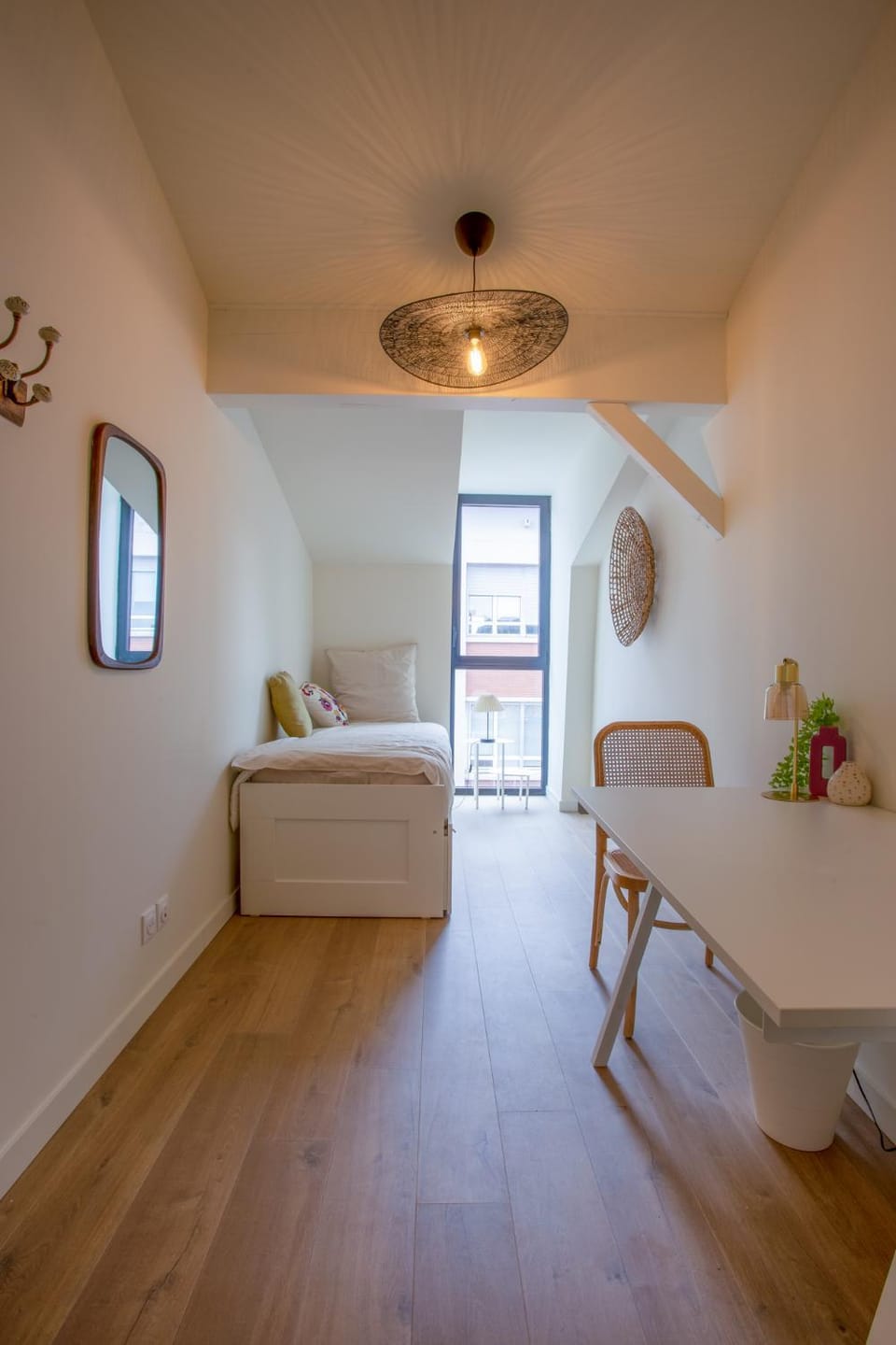 Bed, Bedroom