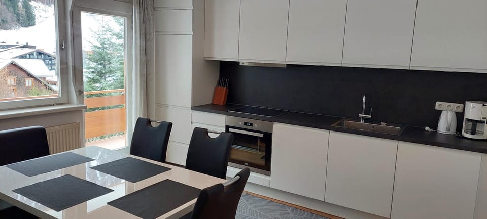 Saroja Plus Apartment in Brand