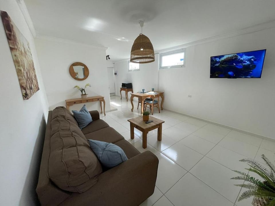 Bella Palm Beach Apartment in Noord