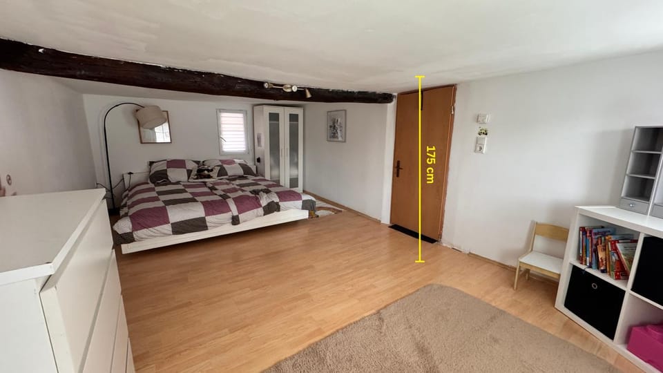 Bed, Photo of the whole room, Bedroom, wardrobe