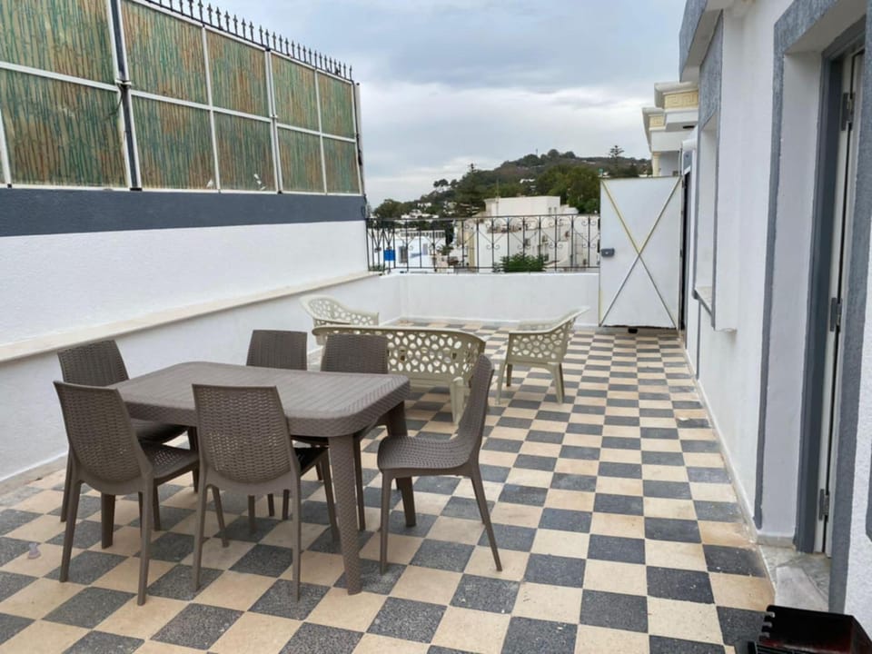 Rooftop La Marsa Apartment in Tunis Governorate, Tunisia