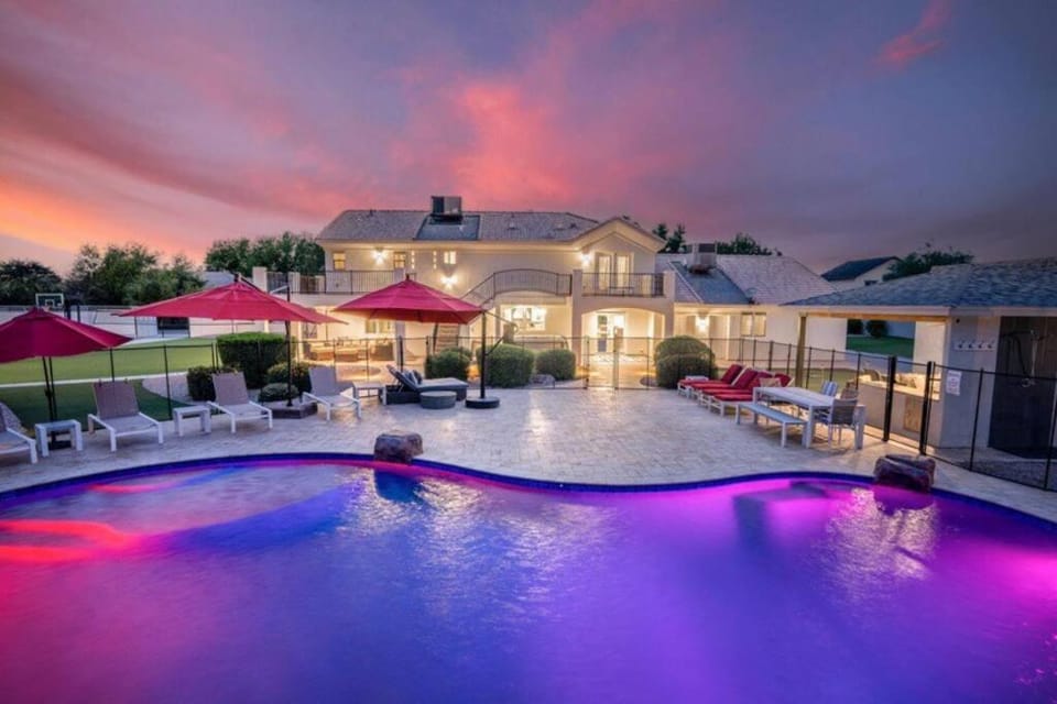 Property building, Patio, Pool view, Swimming pool, Sunset, sunbed