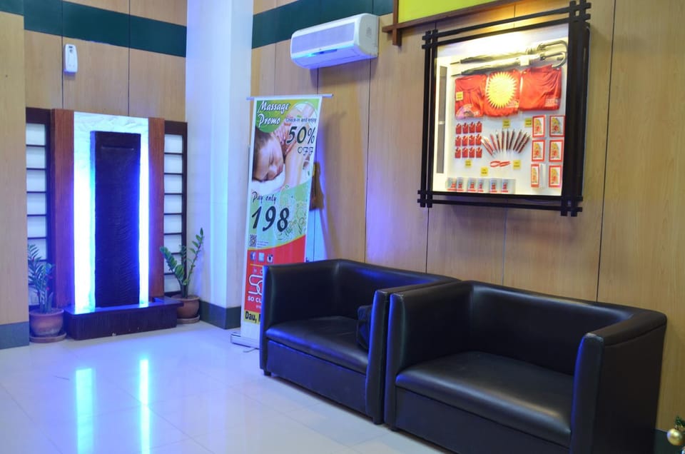 Lobby or reception, Lounge or bar