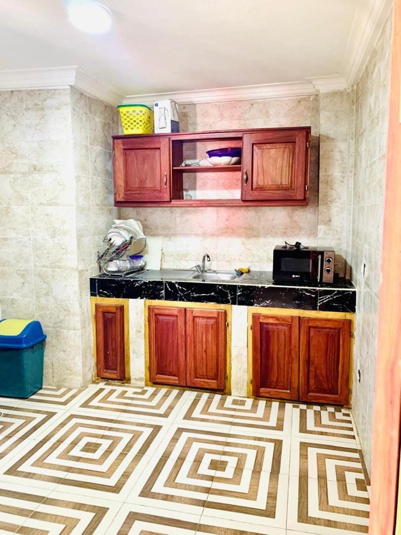 Makeena Berry Cosy Mboa - CHLOE Apartment in Douala