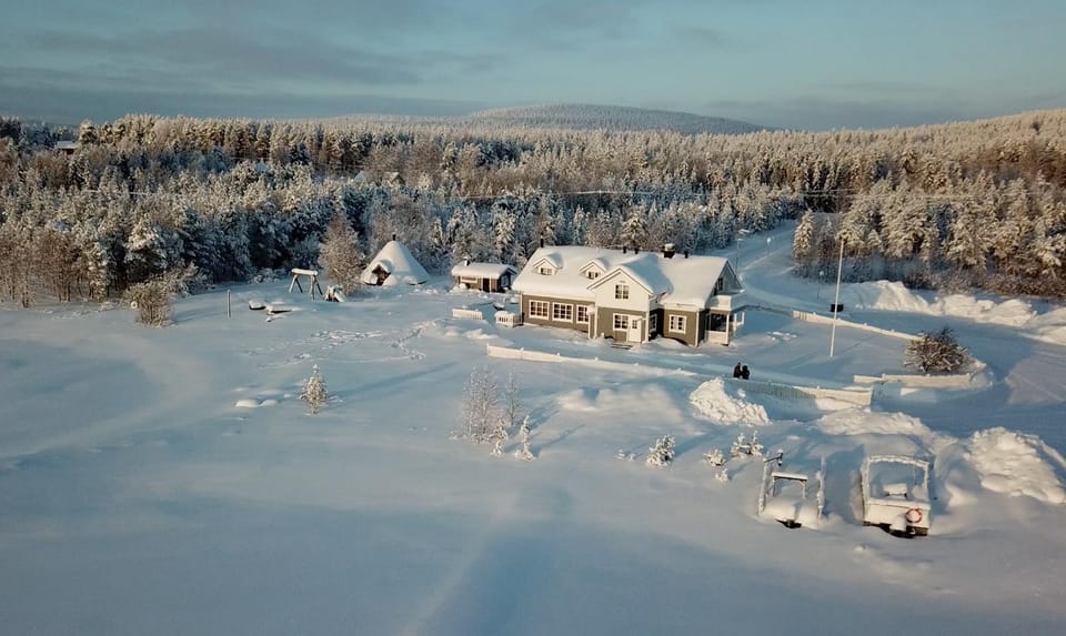 Neighbourhood, Bird's eye view