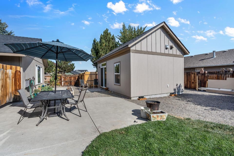 Scrubjay Suite House in Redmond