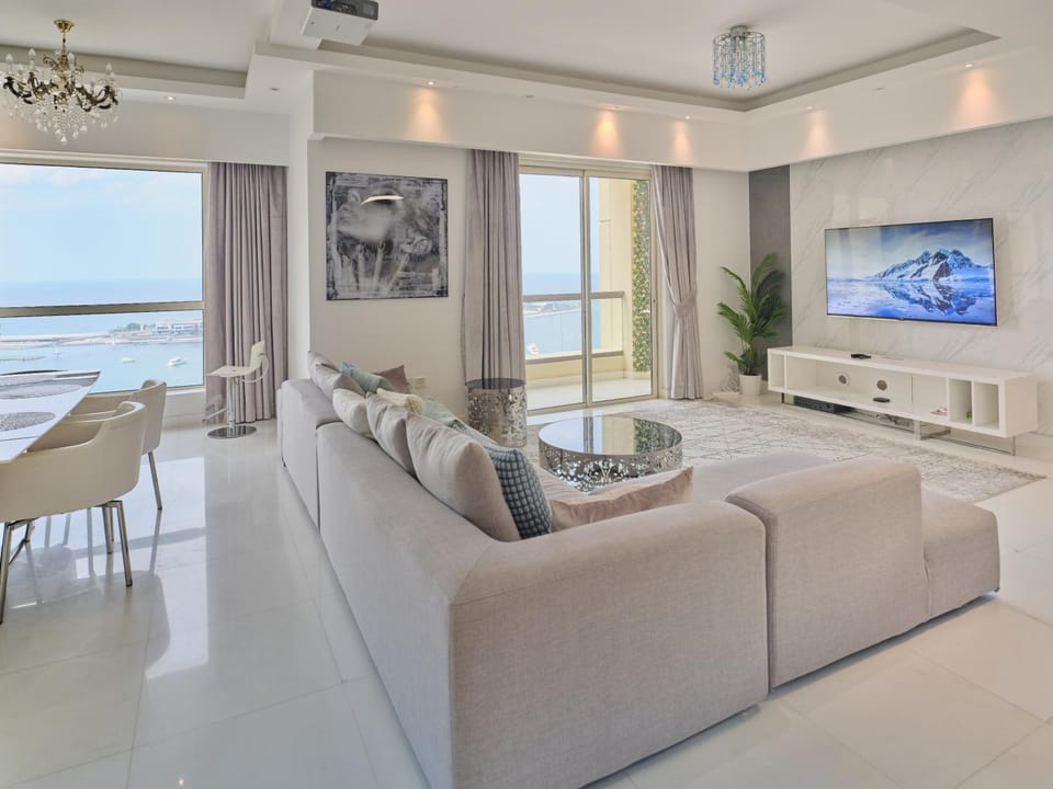 JBR Beachfront Luxe apartment all Rooms Sea Facing Apartment in Dubai