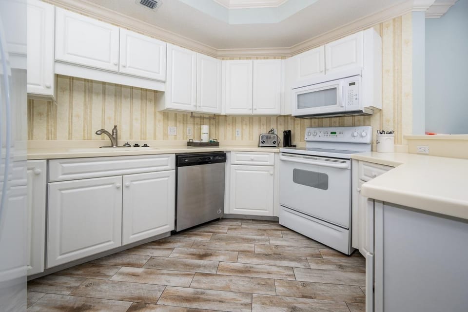 Phoenix on the Bay 1215 Apartment in Orange Beach
