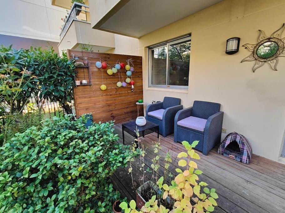 Garden, Balcony/Terrace