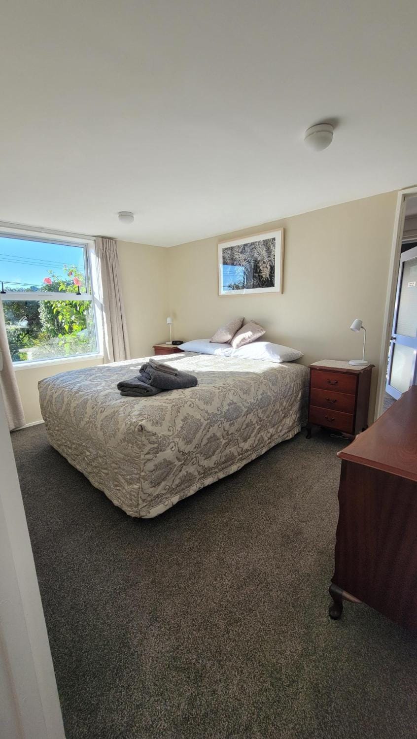 Bedroom, Garden view, storage, wardrobe