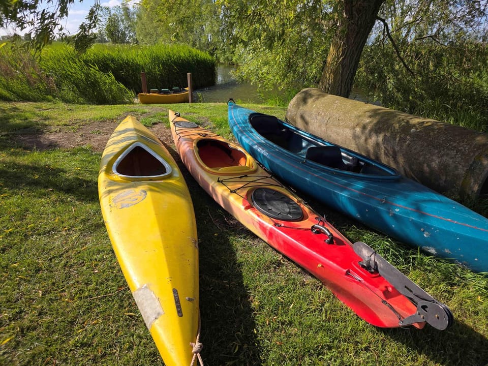 Natural landscape, Activities, Canoeing