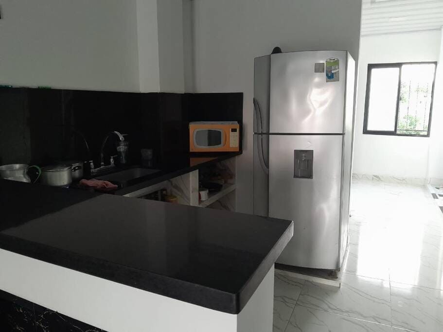 Kitchen or kitchenette, minibar, oven, stove