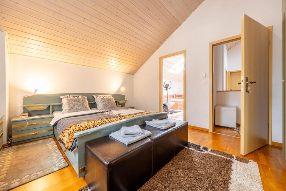 Guest room à la maison de la Plage Vacation rental in Haute-Savoie