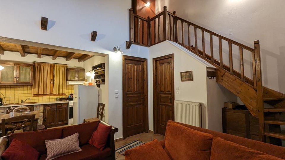 Diminio 3 Whole House - Chalet Chalet in Peloponnese, Western Greece and the Ionian
