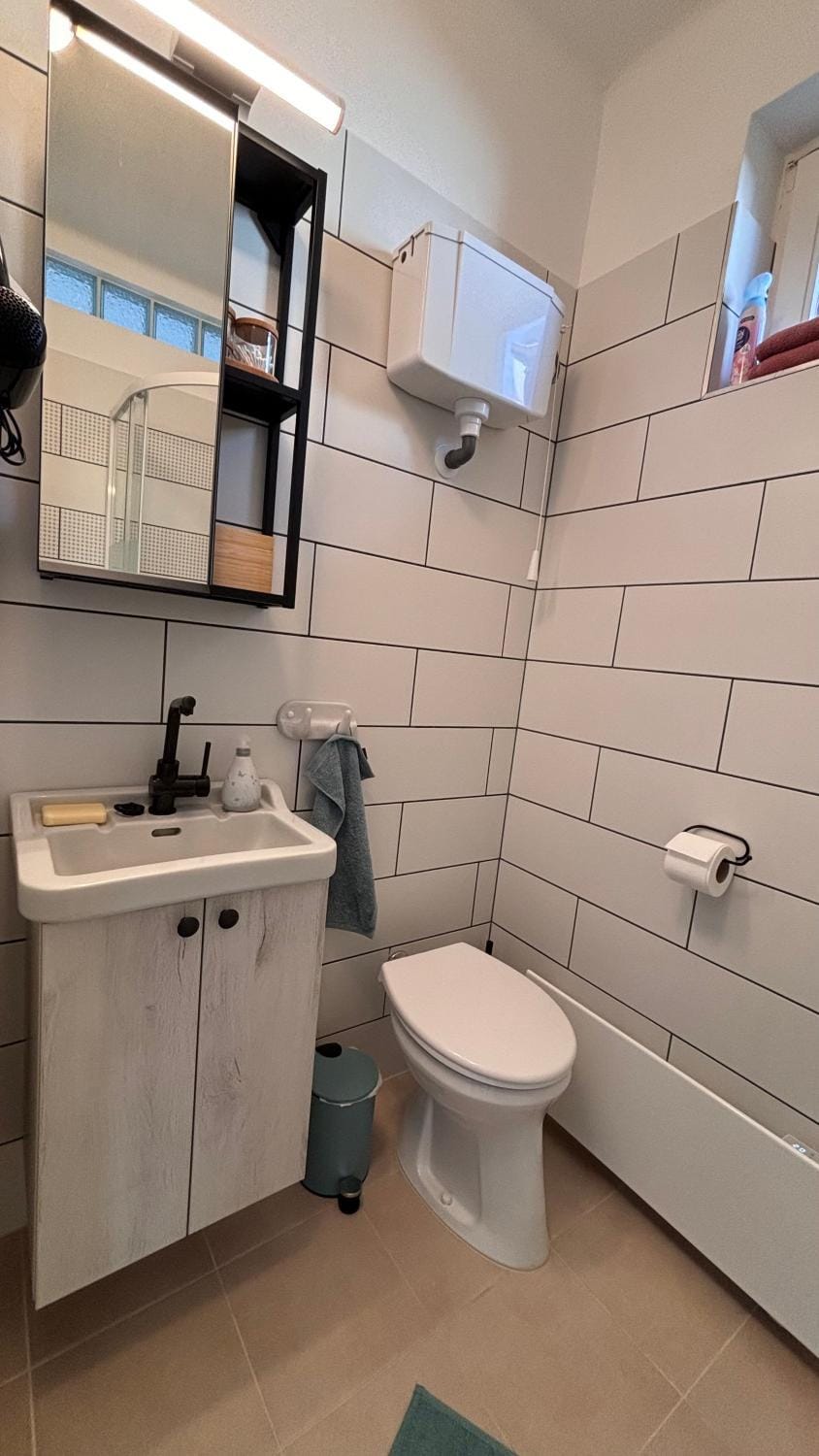 Toilet, Bathroom