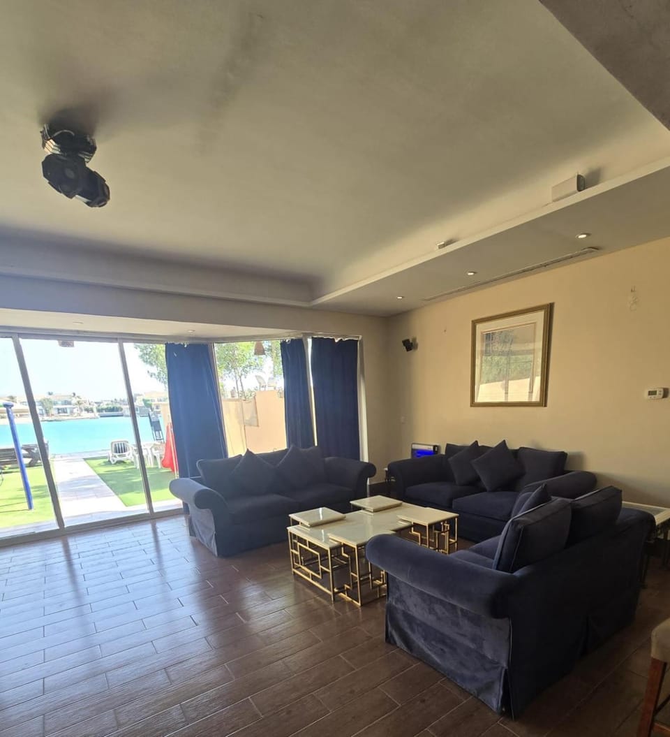 درة العروس فيلا بلويتش الازرق Villa in Makkah Province