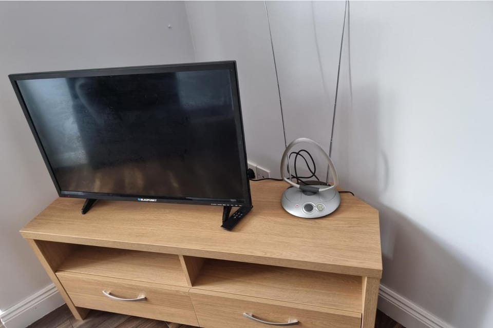 3-Beds Sleep 7 with Garden & Private Parking House in Leitrim, Co. Leitrim, Ireland