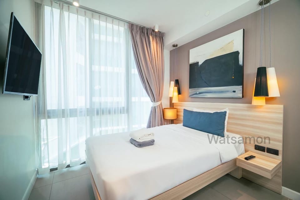 Oceanstone Condo 2 bedrooms BangTao Laguna Apartment in Choeng Thale