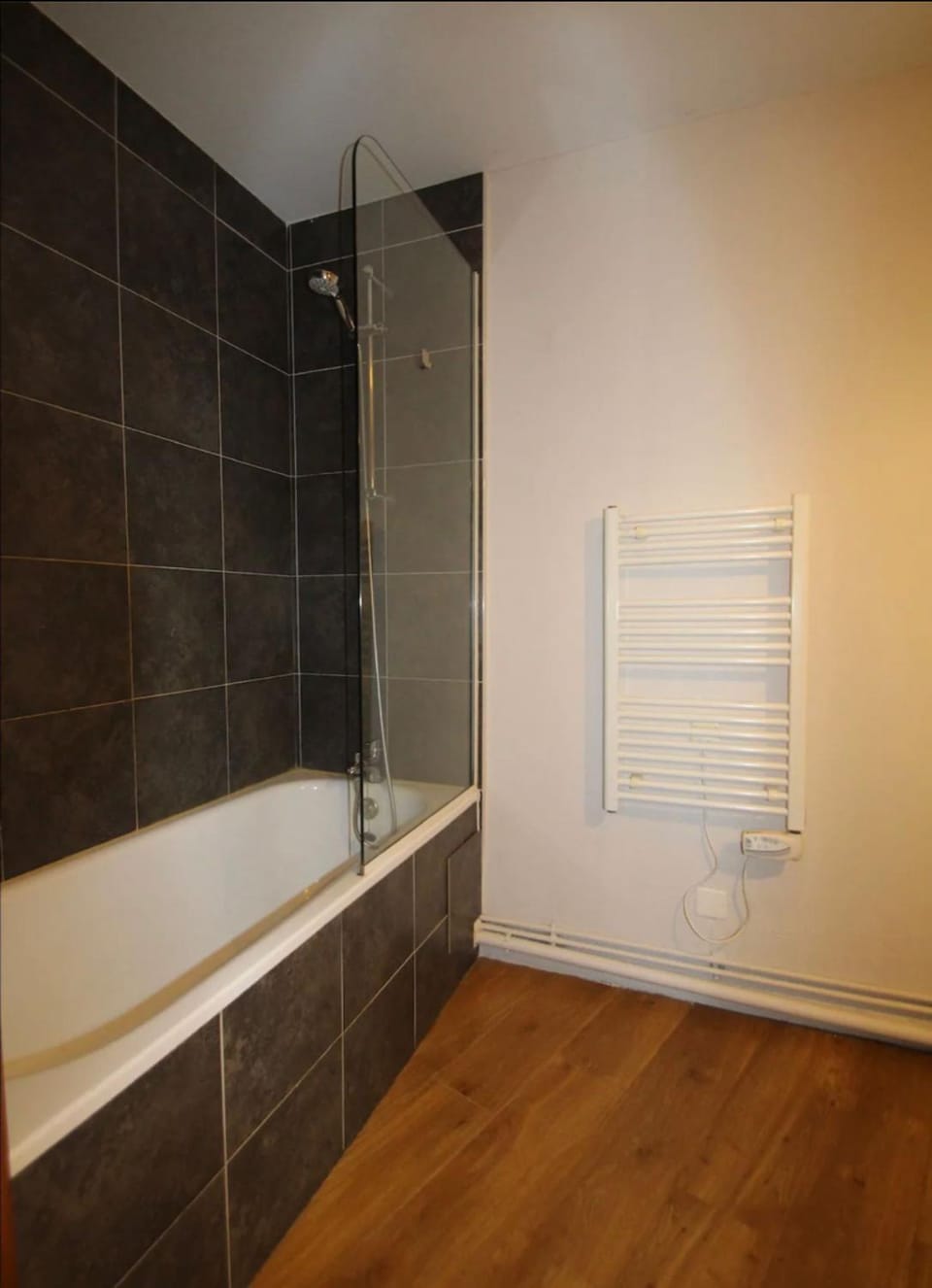 Bathroom, Bath