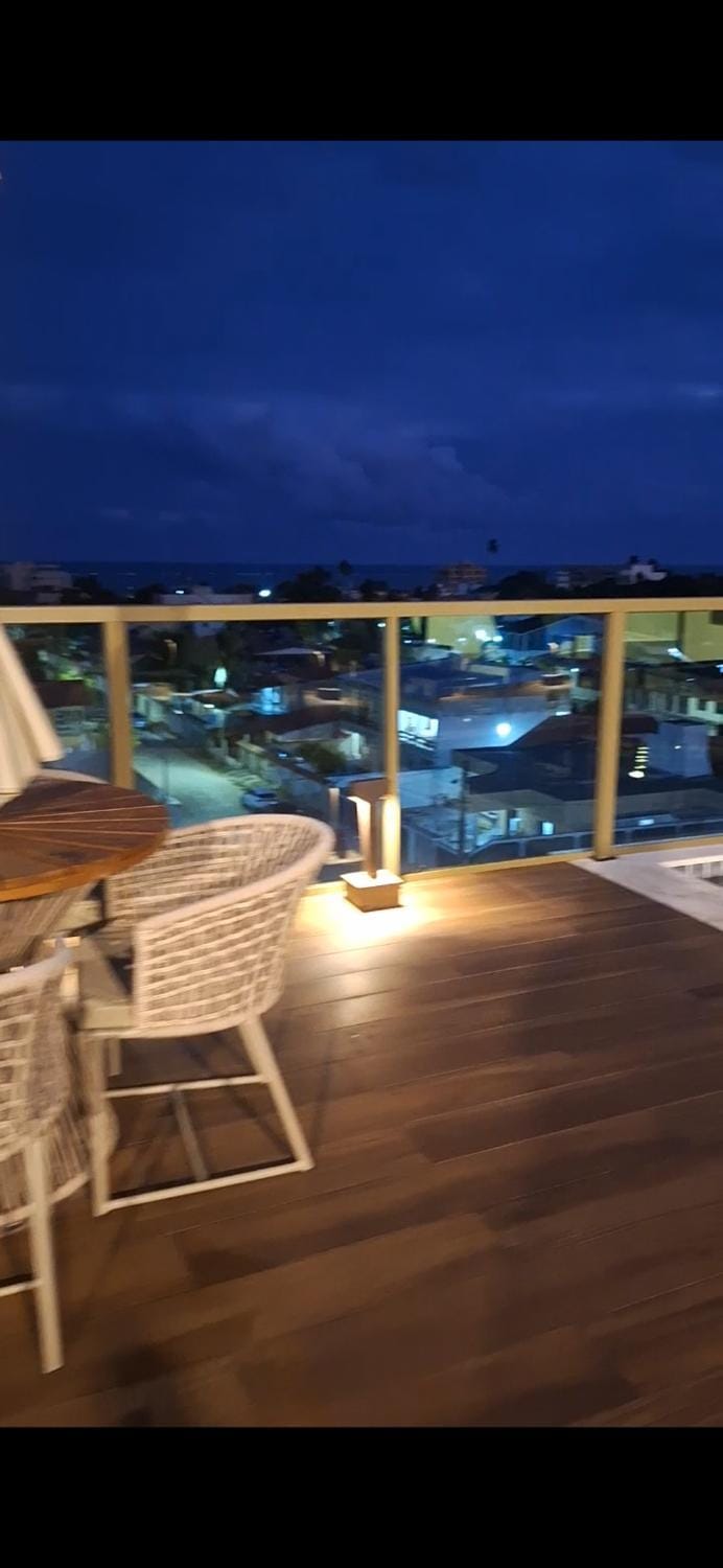 Balcony/Terrace, Landmark view