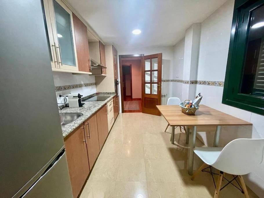 Kitchen or kitchenette, oven, stove