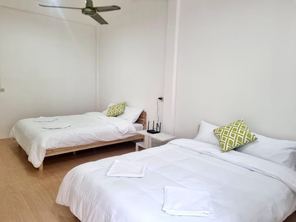 Haus Sathorn Pier 2 Cozy Bedroom City Center House in Bangkok