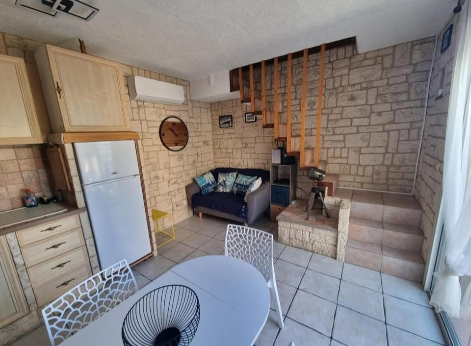 Jolie maison 5 personnes, CLIM, WIFI, 100m de la plage, secteur Lydia Grande Plage House in Le Barcarès