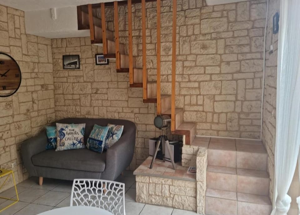 Jolie maison 5 personnes, CLIM, WIFI, 100m de la plage, secteur Lydia Grande Plage House in Le Barcarès