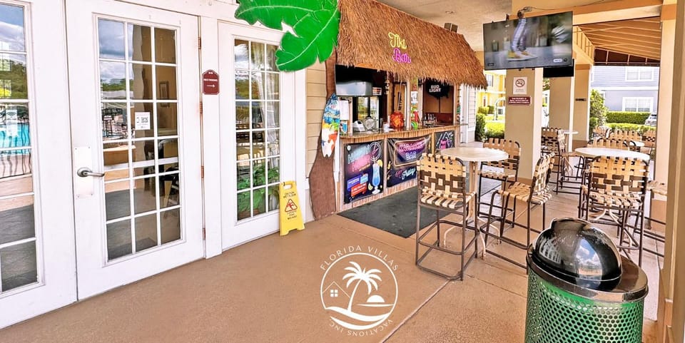 Lounge or bar