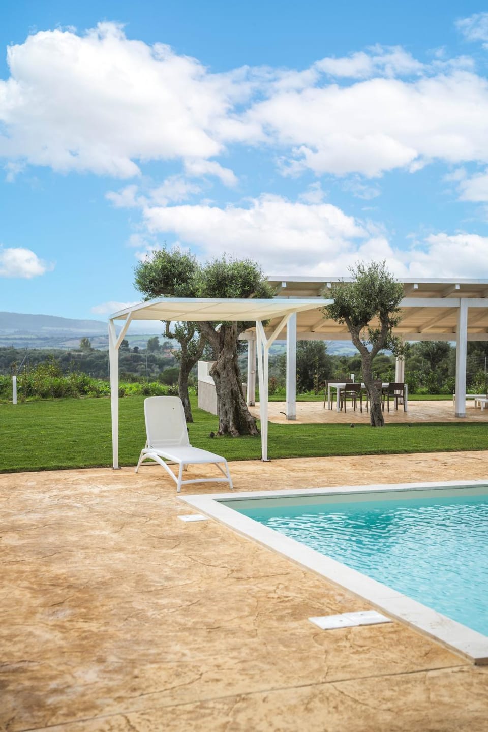 Property building, Swimming pool