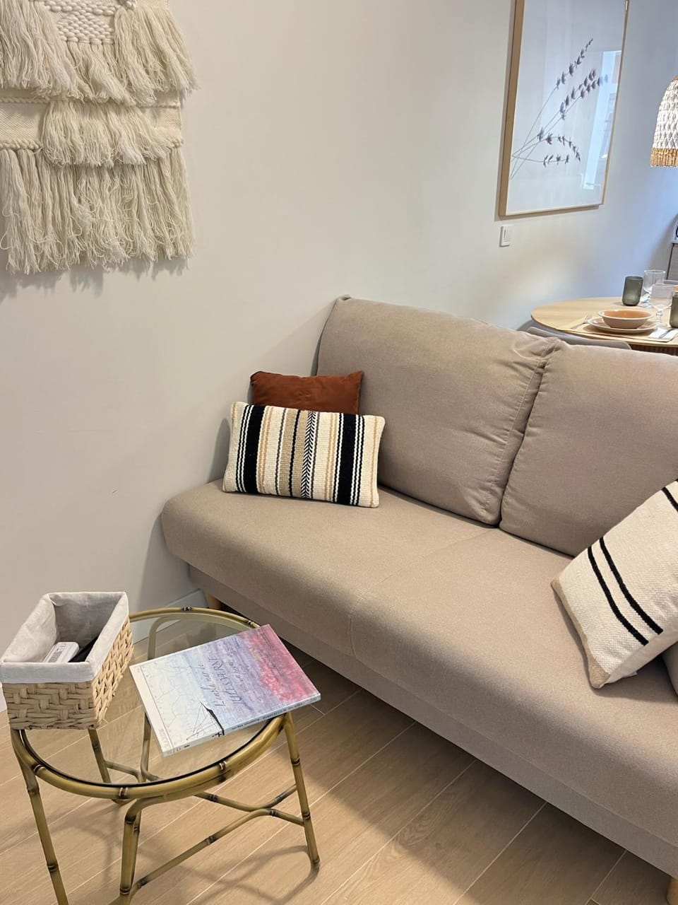 loft con wifi lavadora secadora cama agradable muy proximo valencia Apartment in Valencia