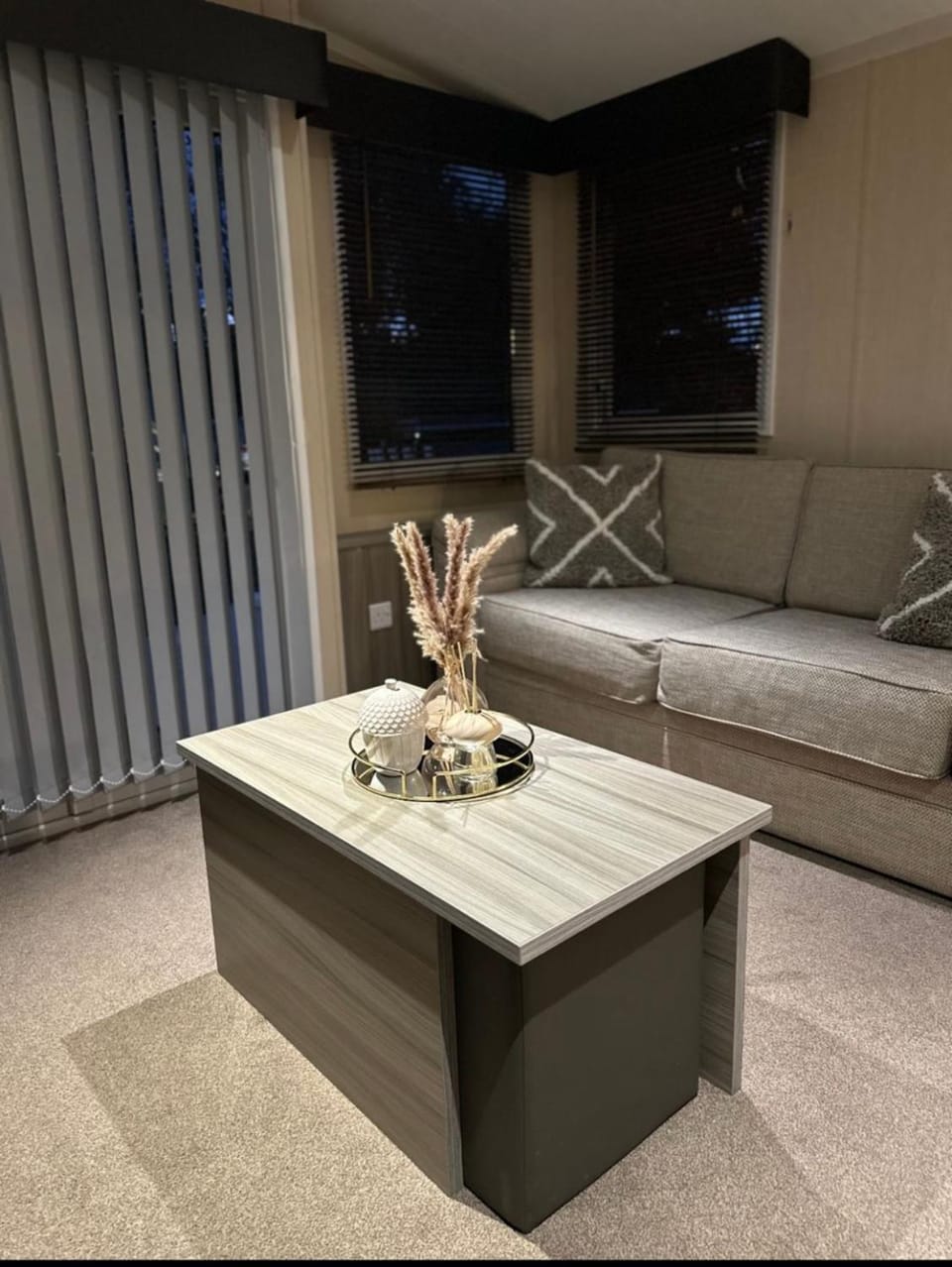 Living room, Internal: Not applicable to any particular room