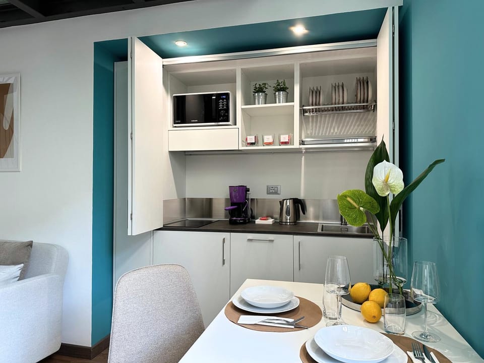Kitchen or kitchenette, kitchen