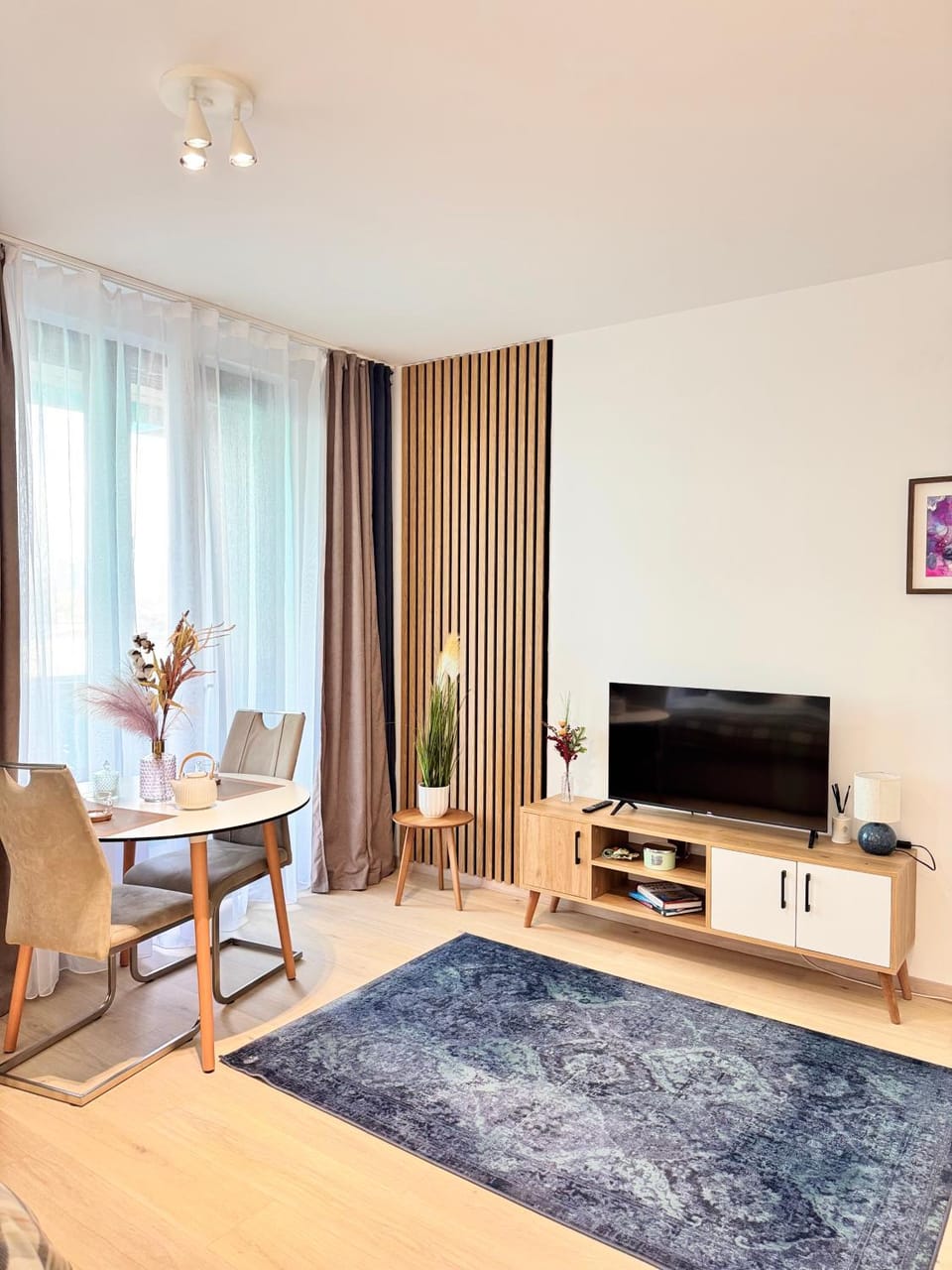 TV and multimedia, Living room