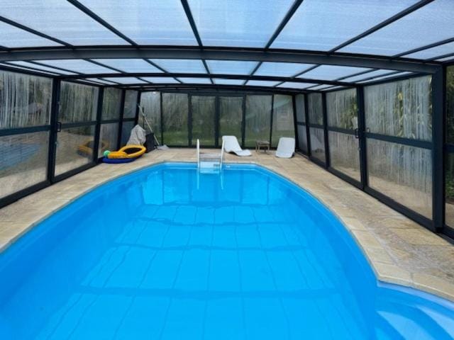 Maisonnette en pierre avec Piscine privative chauffée toute l année House in Finistere