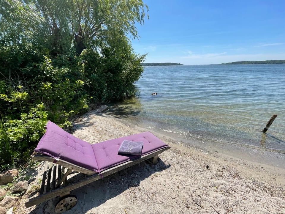 Beach, Lake view, sunbed