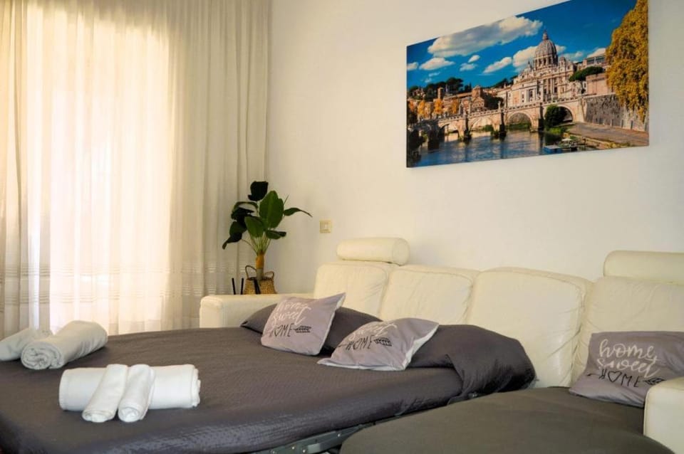 Fem House Apartment in Rome
