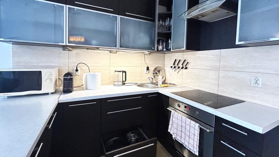 Kitchen or kitchenette, oven, stove, toaster