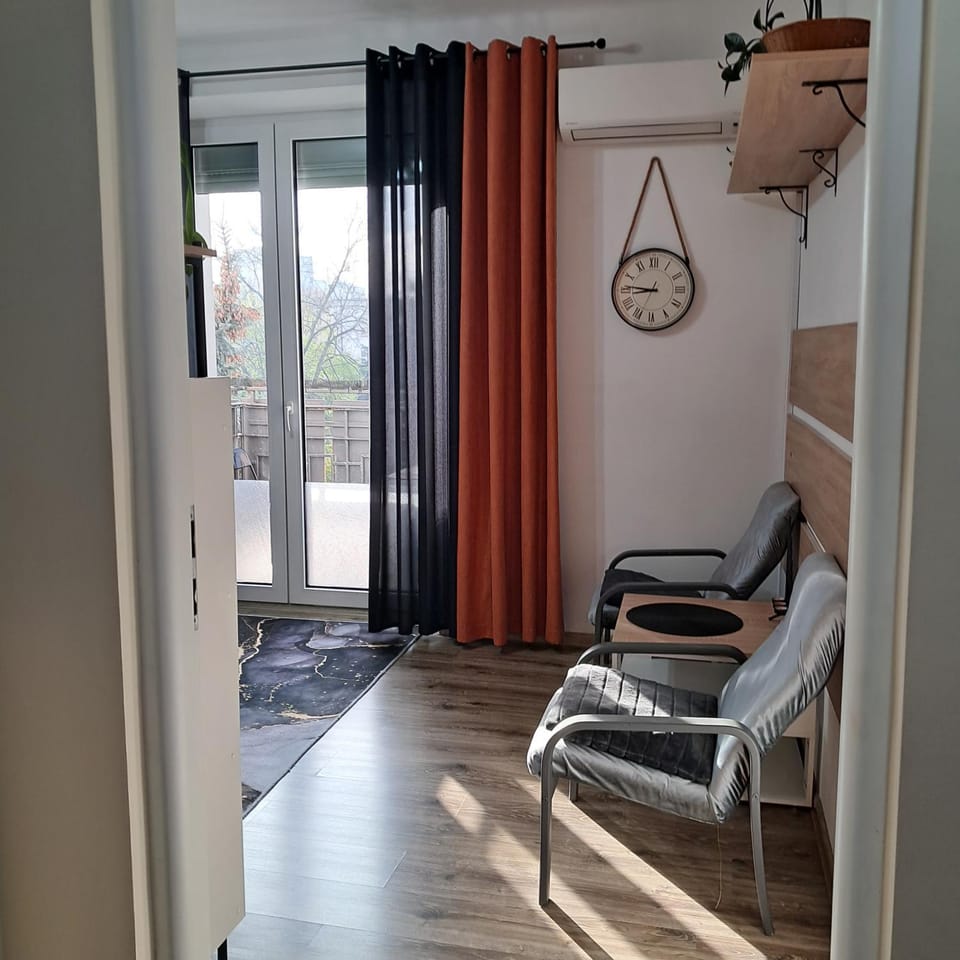 Apartment Le Chat Apartment in Masovian Voivodeship