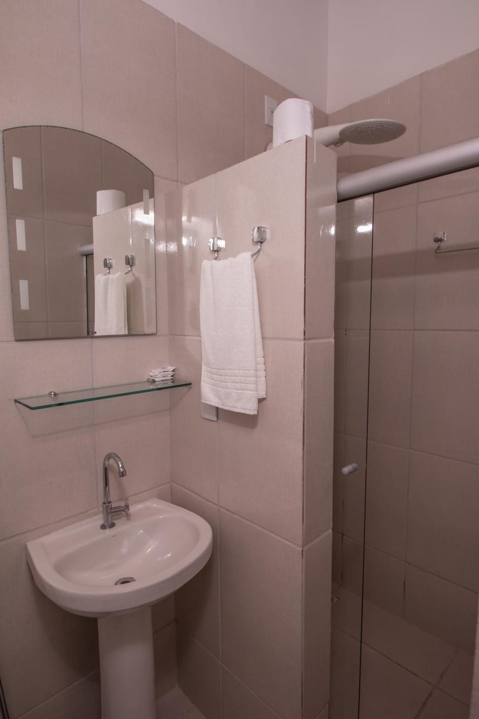 Shower, Bathroom, towels