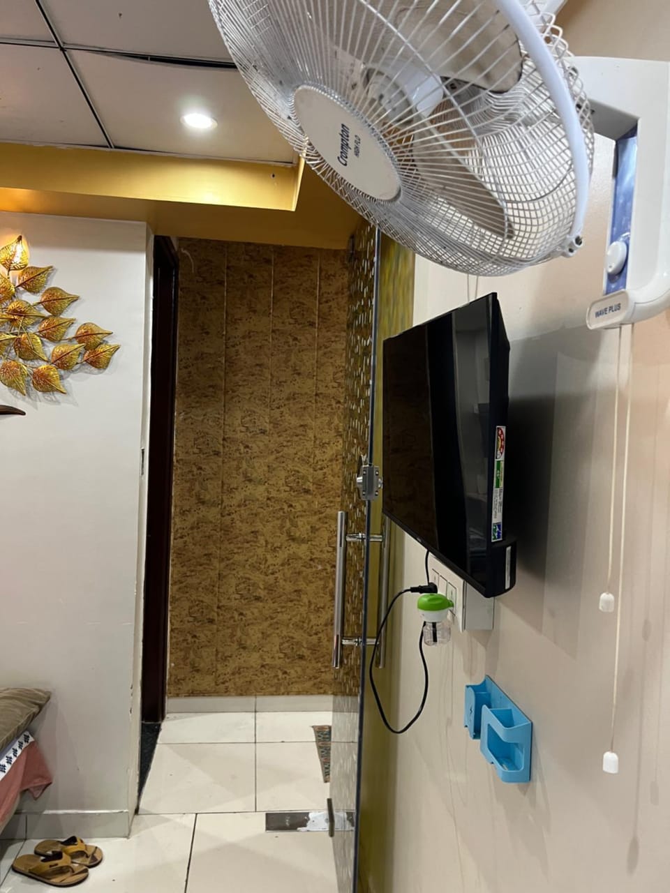 Zirakpur 3 Peoples Sleeping Apartment in Punjab, India