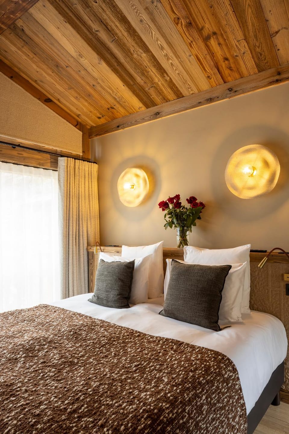 Chalet privé de Luxe IGLOO avec Piscine Sauna et Cheminée, 4 chambres, 220m2 by HOTEL MONTBLANC Chalet in Val dIsere