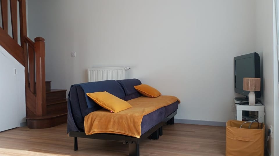 TV and multimedia, Seating area, internet