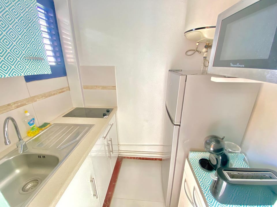 Studio Petite Plage - Pieds dans l'eau Apartment in Sainte-Anne