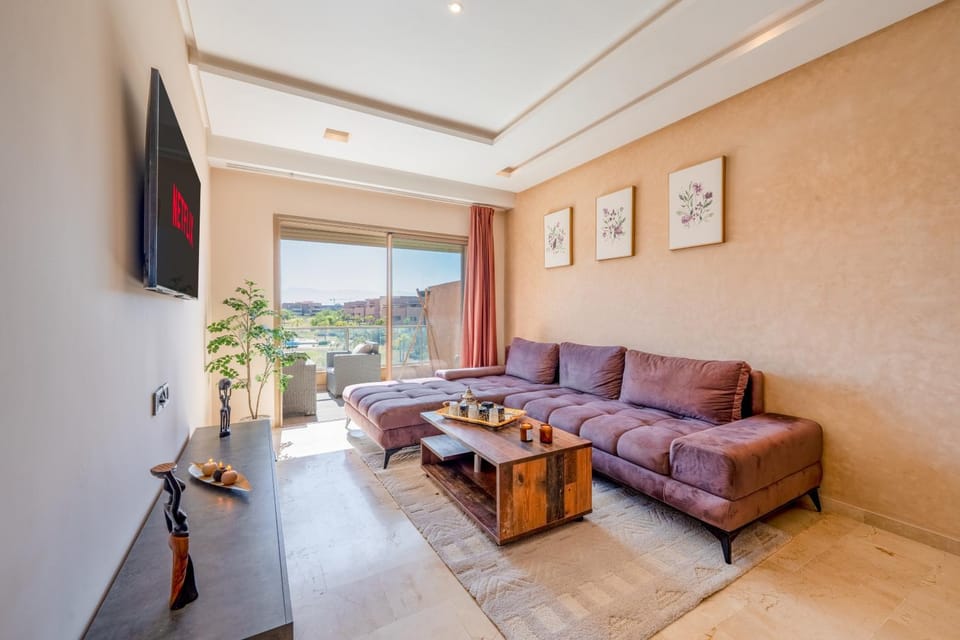 Communal lounge/ TV room, TV and multimedia, Living room, Seating area